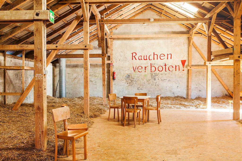 Hotel Hus Achtern Diek Hamburg-Harburg Buitenkant foto