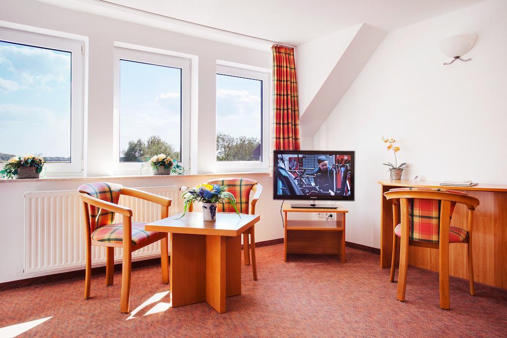 Hotel Hus Achtern Diek Hamburg-Harburg Kamer foto